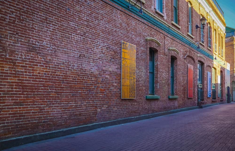 Common types of construction that require notice under the Party Wall Act Gloucester